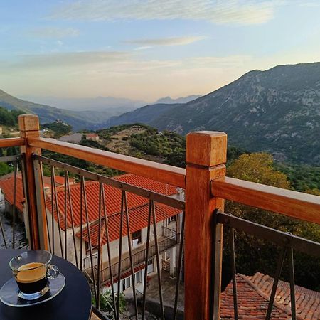 Casagli Luxury Suites Димицана Екстериор снимка