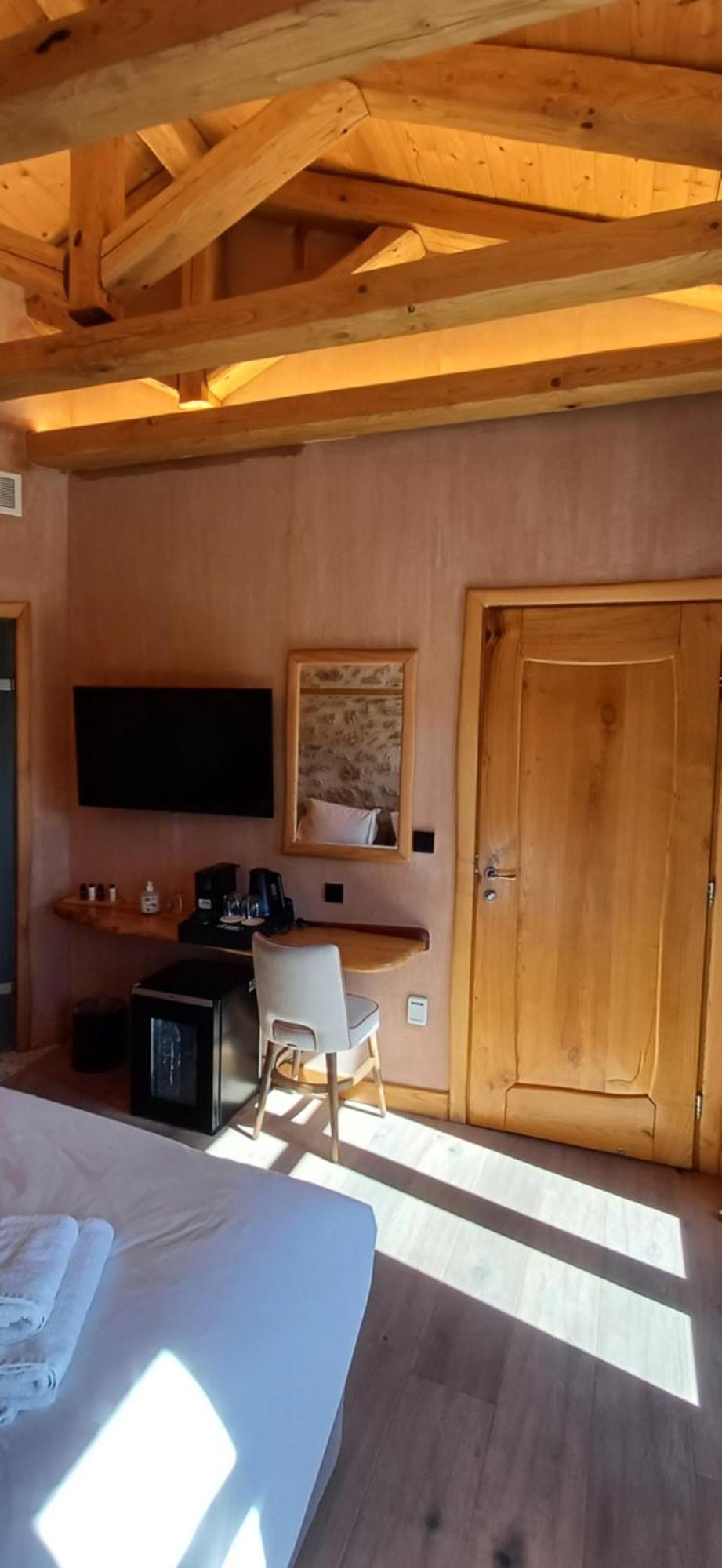 Casagli Luxury Suites Димицана Екстериор снимка