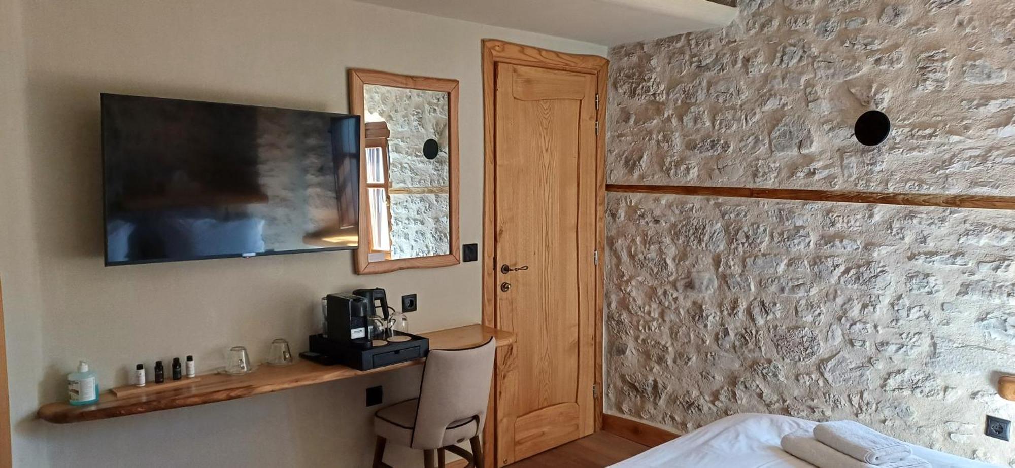 Casagli Luxury Suites Димицана Екстериор снимка